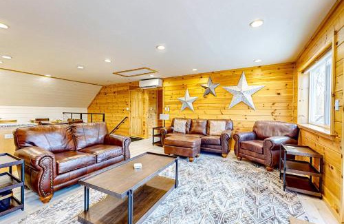 Rockwood Apartment | Moosehead Lake Home Base