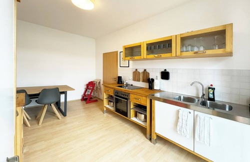 Schonebeck Apartment | Morgensonne: 55m² 2-zimmer Wohnung in Schönebeck für bis zu 4 Gäste