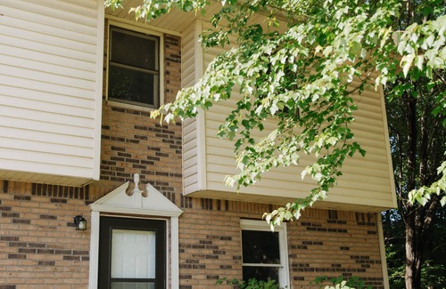 Berea Apartment | "Morning View 4” Cozy Modern Stay - College/Hiking