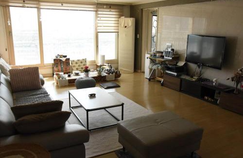 Dong-gu Apartment | Morning Village 340m2