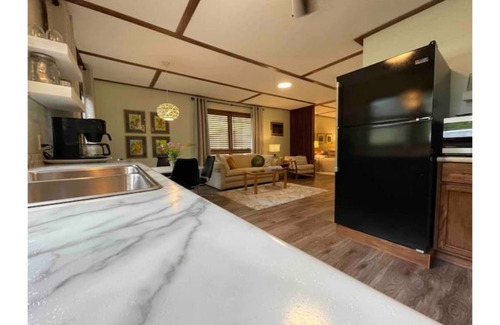 Escanaba Apartment | Morningside Suite