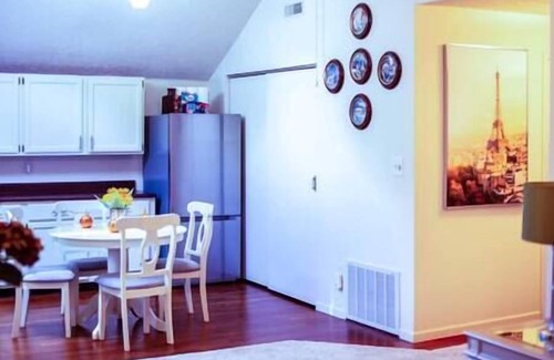 Sioux City Apartment | Morningside work Hub 4 beds/2BR, Fiber internet