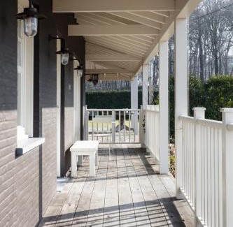 Waardamme Bed & Breakfast | Morris Coffee & Crafts
