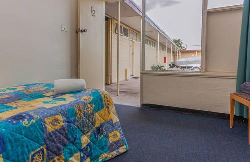Moruya Hotel | Moruya Waterfront Hotel Motel