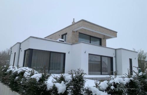 Wuerselen Apartment | Mosaikhaus Smart Home