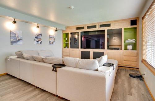 Moses Lake House | Moses Lake Vacation Rental with Hot Tub and Game Room