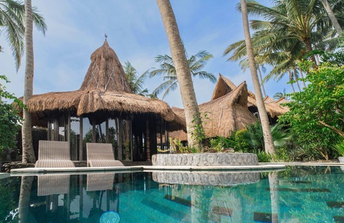 Kerambitan Villa | Most Exotic Beachfront Villa Keong