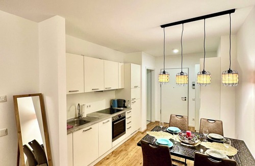 Wilsdruffer Vorstadt/Seevorstadt-West Apartment | Most popular apartment in the center