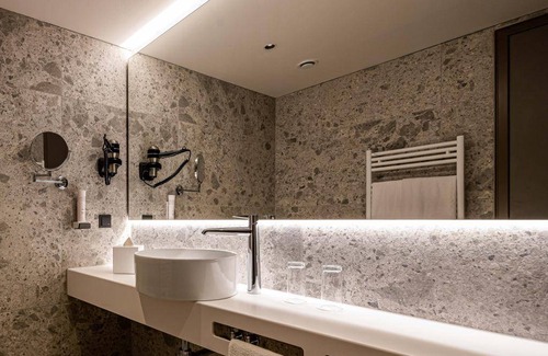 Wiener Neustadt Hotel | Motel ∙ 1 bedroom ∙ 1 guest