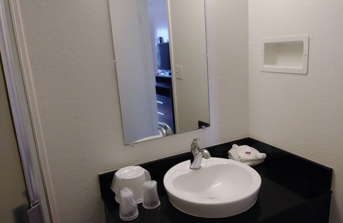 Goodland Hotel | Motel 6 Goodland, KS