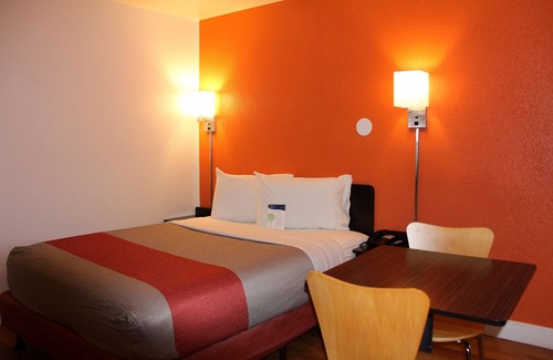 Goodland Hotel | Motel 6 Goodland, KS