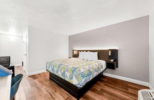 Port Lavaca Hotel | Motel 6 Port Lavaca, TX