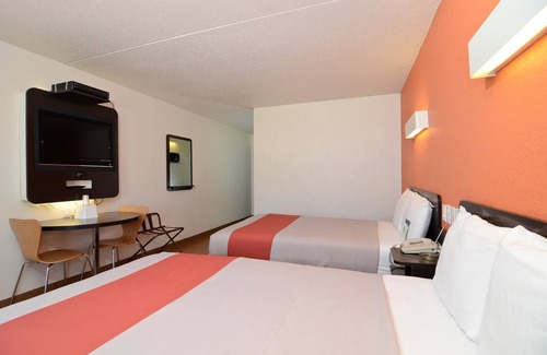 South Haven Hotel | Motel 6 South Haven, KS