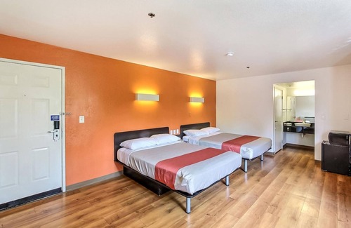Sunnyvale Hotel | Motel 6 Sunnyvale, CA - North
