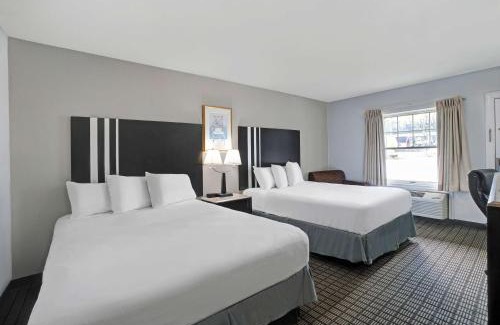 Washington Hotel | Motel 6 Washington, PA