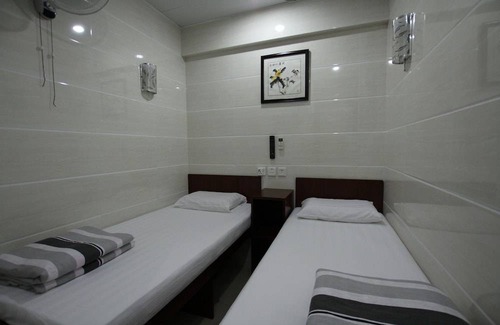 Tsim Sha Tsui House | Motel