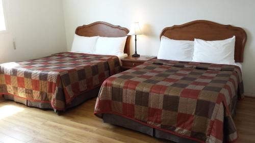 Saint-Jean-Sur-Richelieu Hotel | Motel Iberville