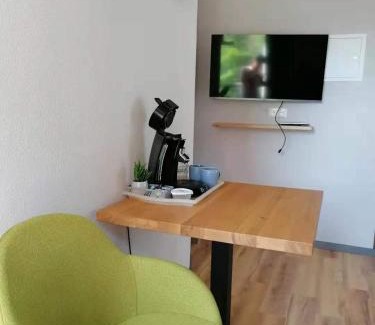 Dingolfing Apartment | Motel Q- das kleine Stadthotel