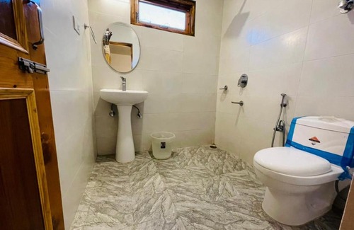 Aleo Hotel | Motel Radhe