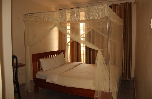 Masindi Hotel | Motel Tuku
