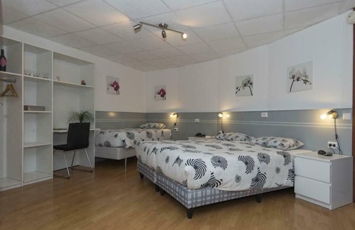 Schinveld Hotel | Motelroom for 3 guests