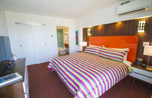 Kinston Hotel | Mother Earth Motor Lodge