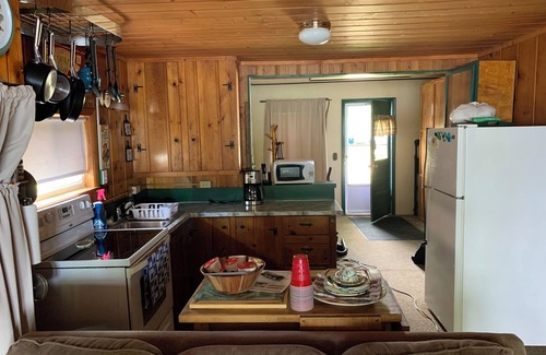 Hale Cabin | Mother Moon Cottage - Lakefront