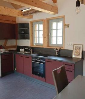 Neuwurschnitz Apartment | Mothsgut - moderne Ferienwohnung auf dem Bauernhof im Erzgebirge