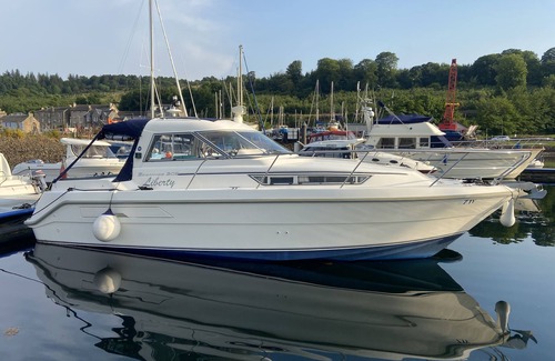 Port Bannatyne Boat Rental | Motor Yacht on Isle of Bute. Ideal for couples, or families. In Marina.