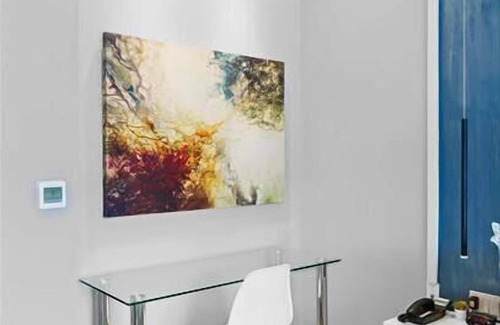 Mott Haven Hotel | Mott Haven Queen Suite | Gym | Kitchenette