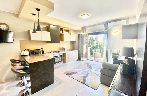Drapia House | "MOTTOLA APARTMENT" Suite 200 mt from the sea
