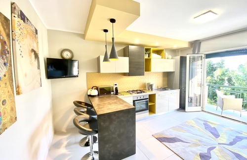 Drapia House | "MOTTOLA APARTMENT" Suite 200 mt from the sea