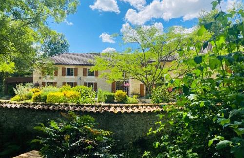 Chasseneuil-sur-Bonnieure Bed & Breakfast | Moulin du Fontcourt
