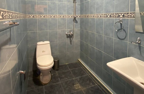 Nor-Nork Hotel | Moulin Rouge INN