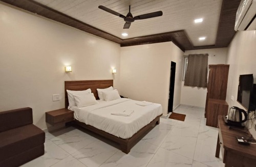 Mhasla Hotel | Mount Bliss Resort