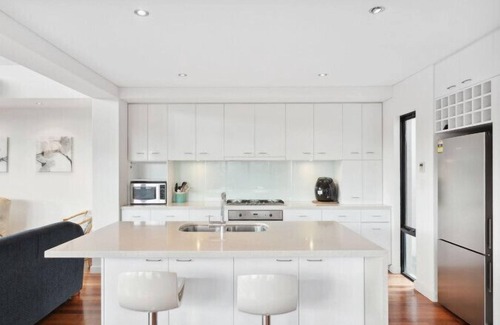 Mount Claremont House | Mount Claremont House close to Train + Parks