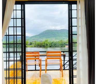 Kampot Cabin | Mount River Petite Boutique