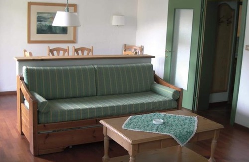 La Villa Apartment | Mountain apartment with the amenities of a hotel and views of the Dolomites