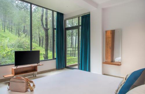 Kumarhatti Apartment | Mountain Breeze Hill Crest Luxury Apartments