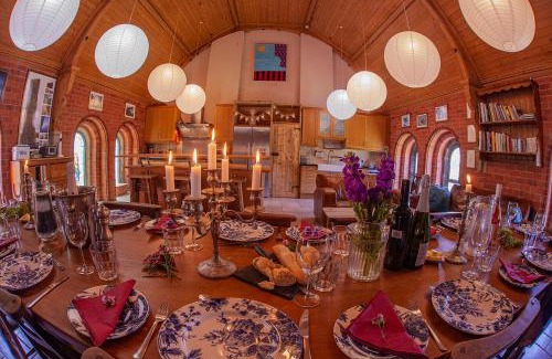 Capel-Curig House | Mountain Church
