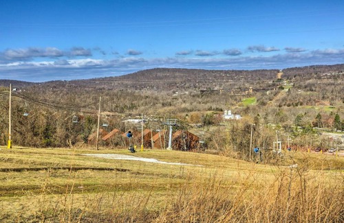 Vernon Apartment | Mountain Creek Condo with Grill Walk to Lifts!