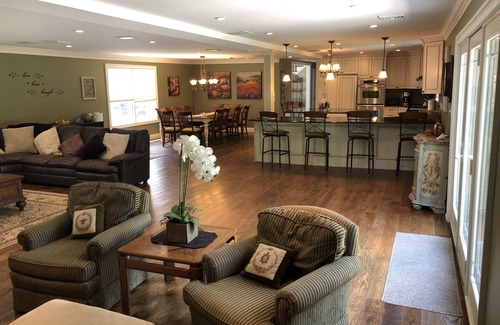 Oak Hill House | Mountain Creek Retreat East Durham, NY