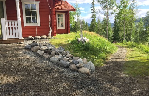Undersaker Cabin | Mountain Getaway for Eight in Ottsjö, with lake views