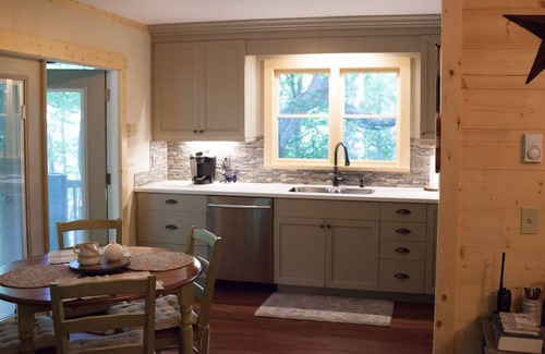 Franklin House | Mountain hide away with easy access
