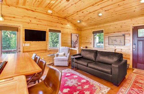 Mountain Home House | Mountain Home Cabin Rental with Fire Pit!