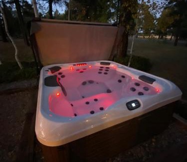 Pagosa Springs House | Mountain Home with Hot Tub