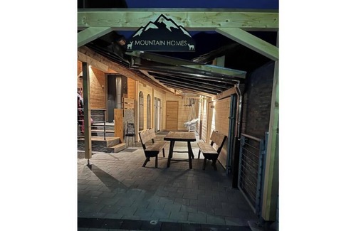 Boenigen House | Mountain Homes -Base Camp Studio