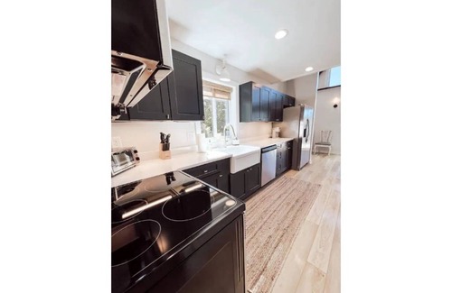 Fleetwood House | Mountain Jubilee