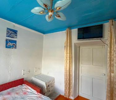 Bokonbayevo House | MOUNTAIN-Lake TREVELER