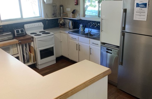 Sawmill Settlement House | Mountain Lodge - Pet friendly -snow/water sports, hiking, mountain/motor biking